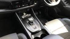 Nissan Qashqai 1.3 DiG-T MH 158 Tekna 5dr Xtronic Petrol Hatchback